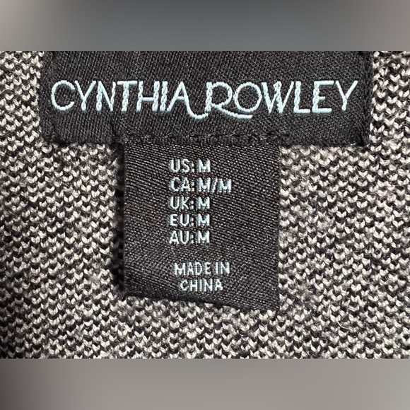 Cynthia Rowley VISCOSE Funnel SWEATER Medium - Picture 4 of 10